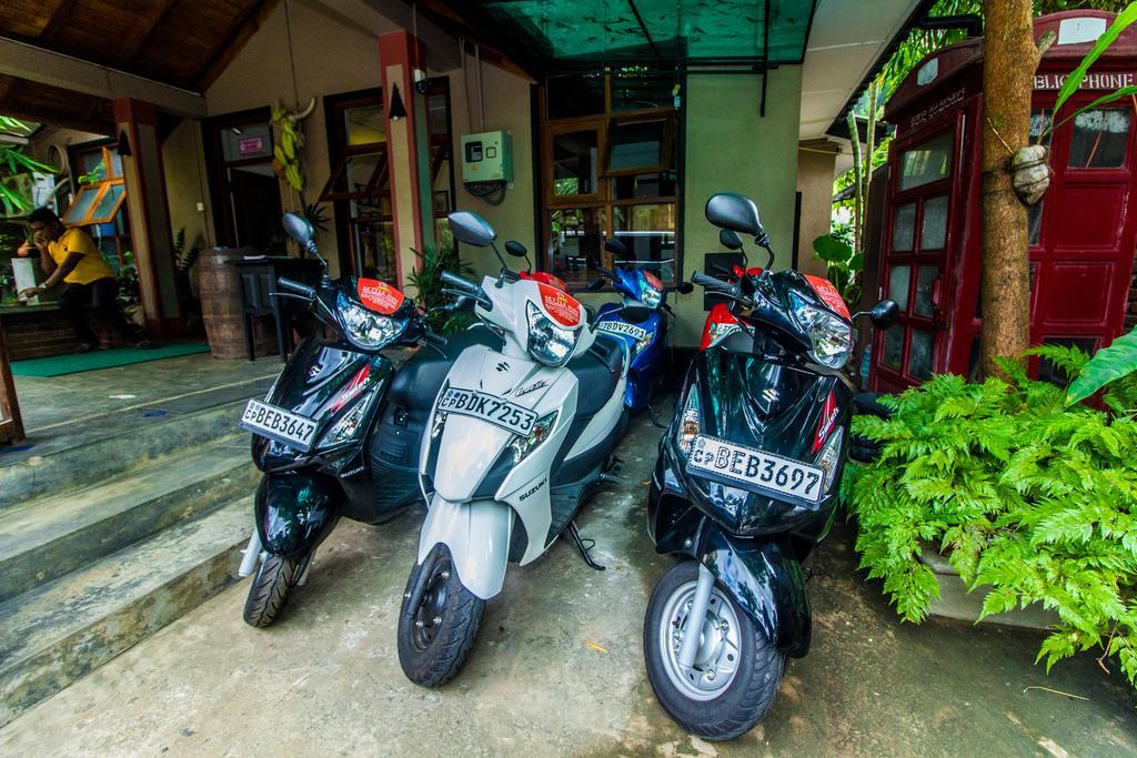 Settle Inn Tourist Lodge Канді Екстер'єр фото